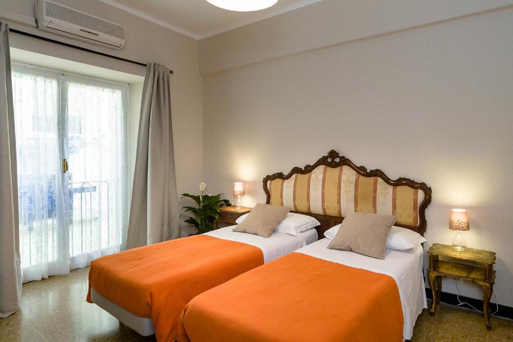 I Portici Di Sottoripa Bed & Breakfast Genua